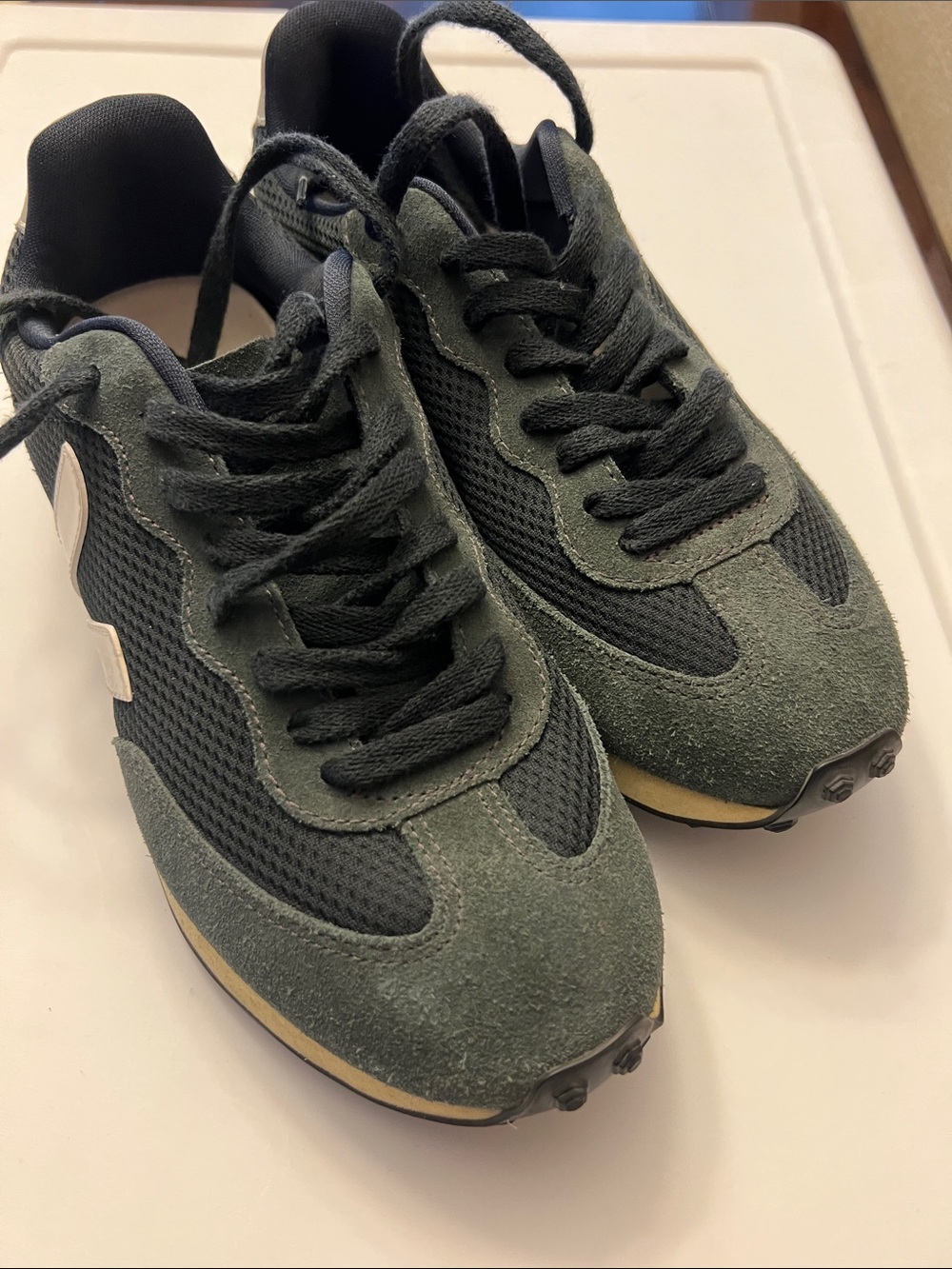 VEJA women’s size 8 Rio Branco